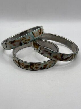Vtg 70s Boho Shell Inlay Bangle Bracelet Set Stack Mother of Pearl Neutral Weste